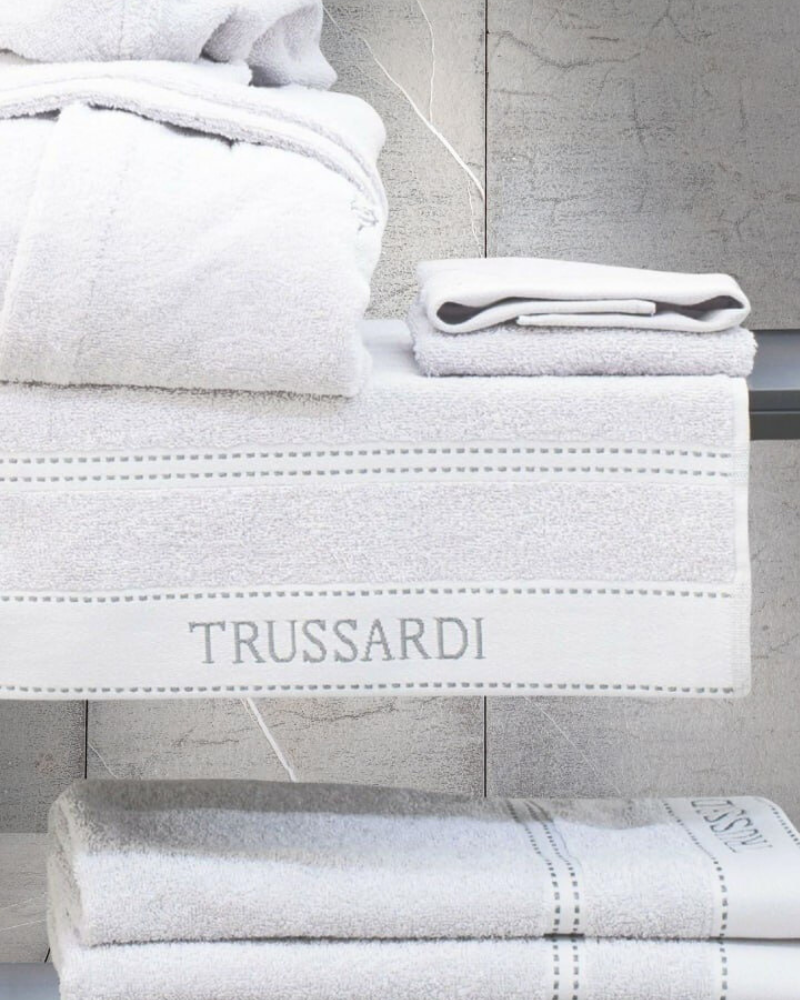 Trussardi Ribbon Towel Set