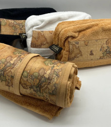 Set with beauty case and cotton terry towels Alviero Martini
