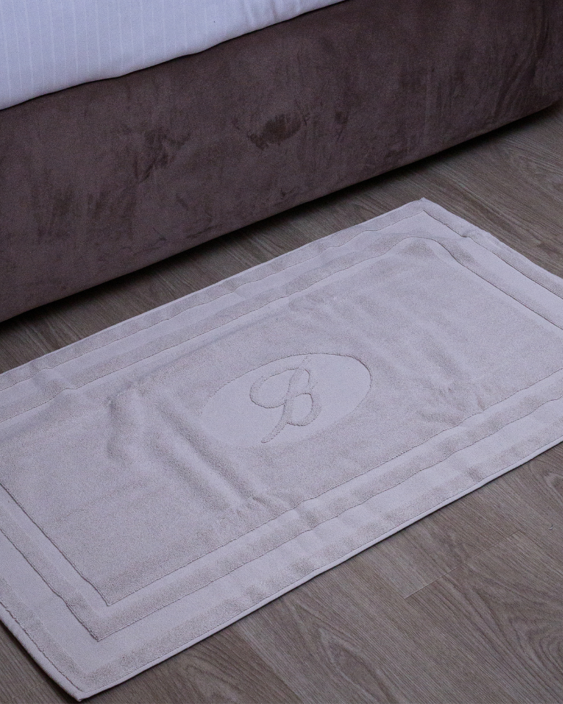 Bathroom Carpet Monogram Blumarine