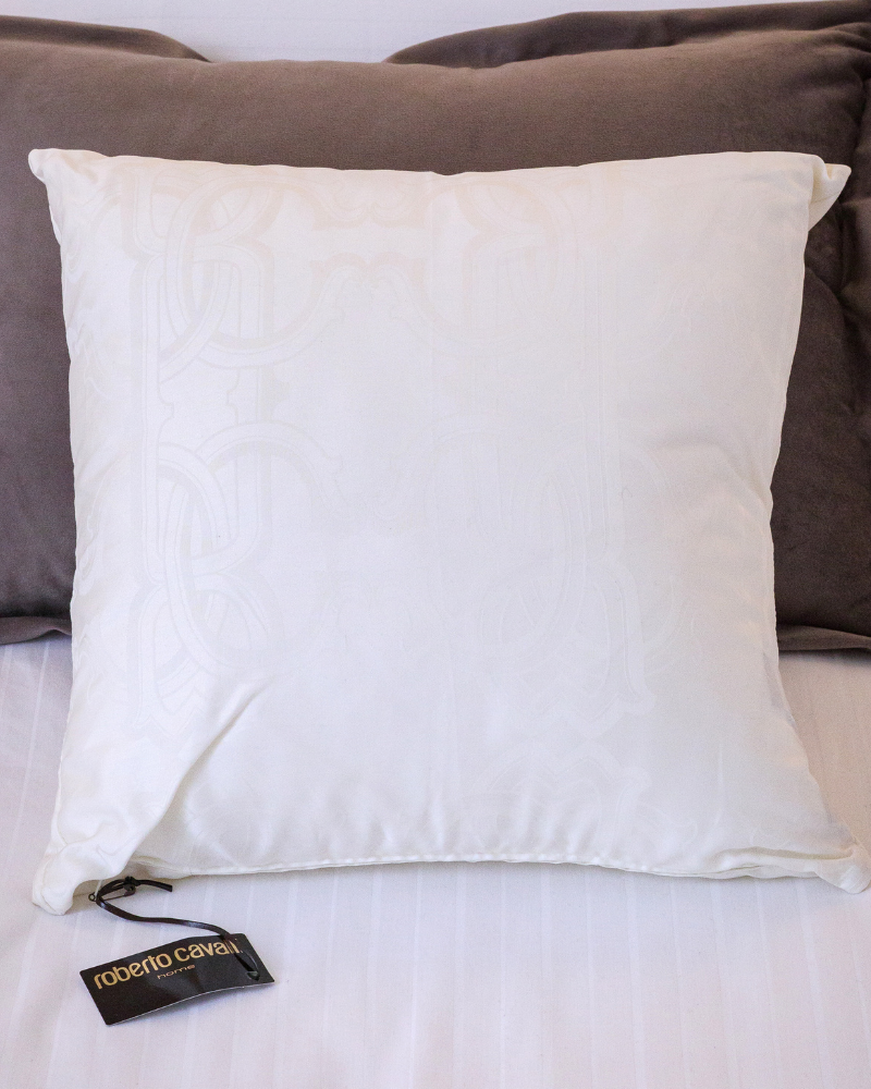 Logo Furnishing Cushion Roberto Cavalli