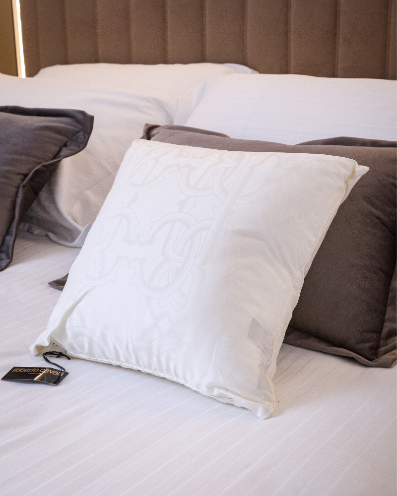 Logo Furnishing Cushion Roberto Cavalli