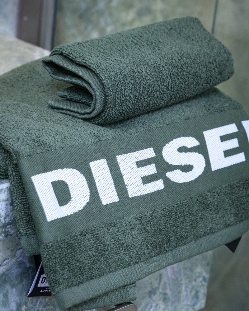 Set of 2 towels Sport Logo Diesel 
