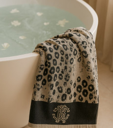 Bath Towels & Sets