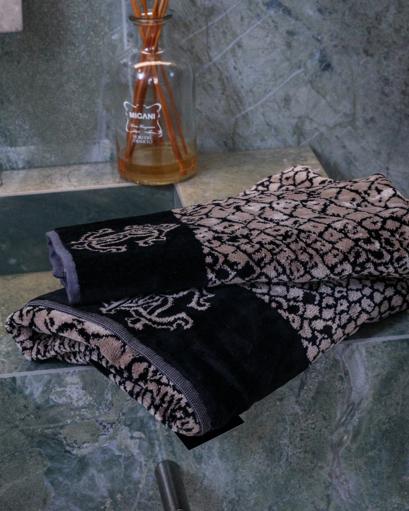 Set of 2 towels Pitone Roberto Cavalli