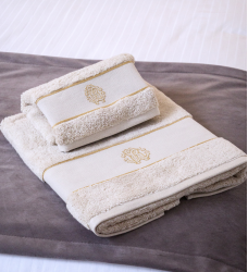 Set of towels 2 pcs. Gold New Roberto Cavalli