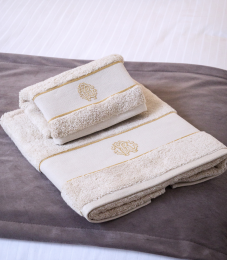 Set of towels 2 pcs. Gold New Roberto Cavalli