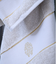 Set of towels 2 pcs. Gold New Roberto Cavalli
