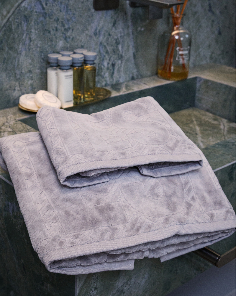 Set of 2 towels 3D Logo Diesel