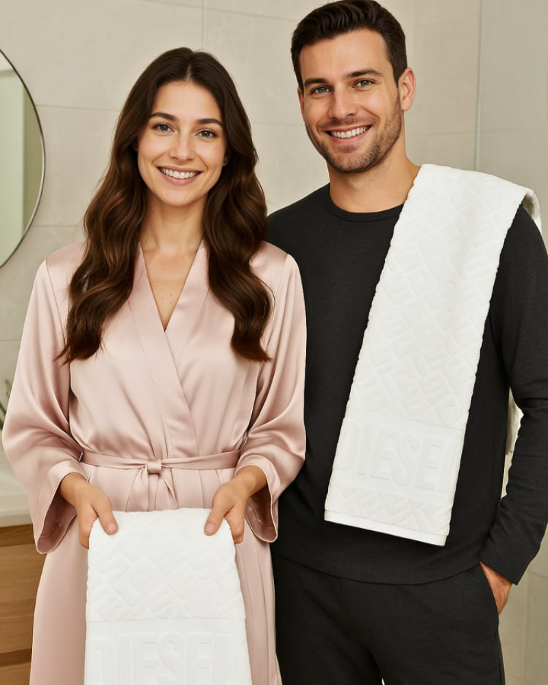 Set of 2 towels 3D Logo Diesel